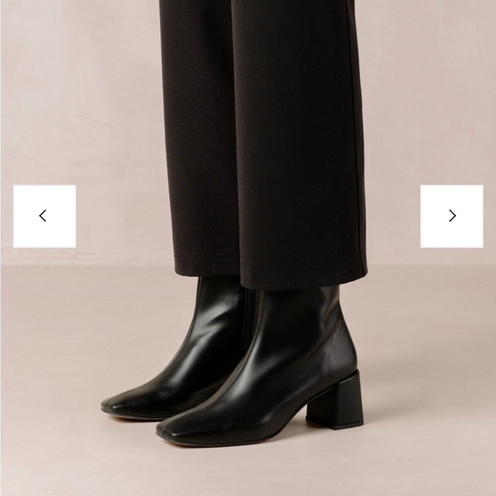 Alohas Water Color Black - Vegan Leather - Size 37